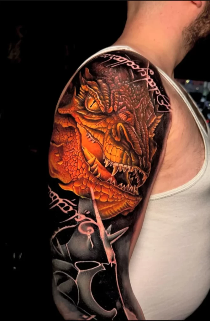 Destinytattoo.cz - realistické tetování na rameni